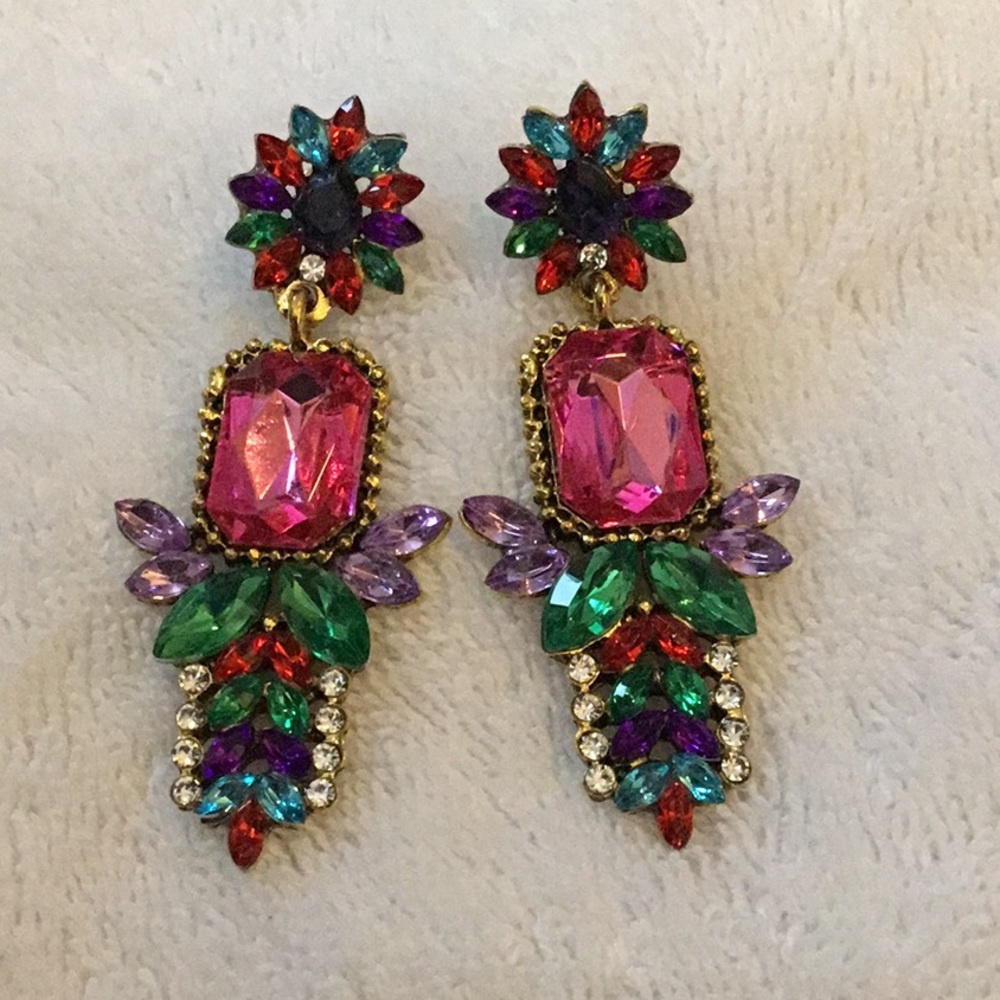 NEW dangle earrings